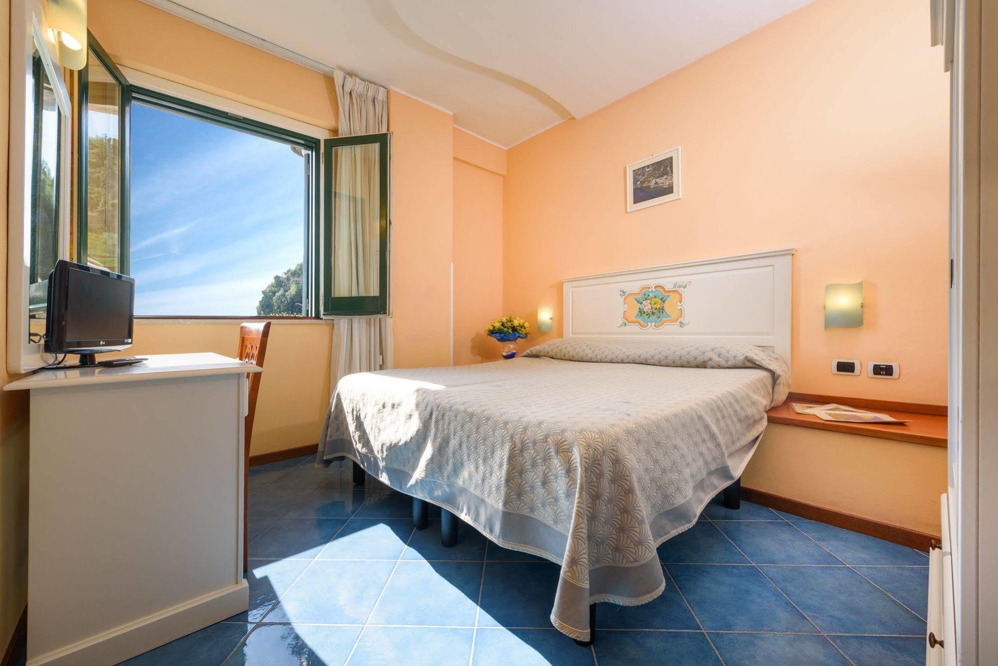 Hotel Doria Amalfi Kültér fotó