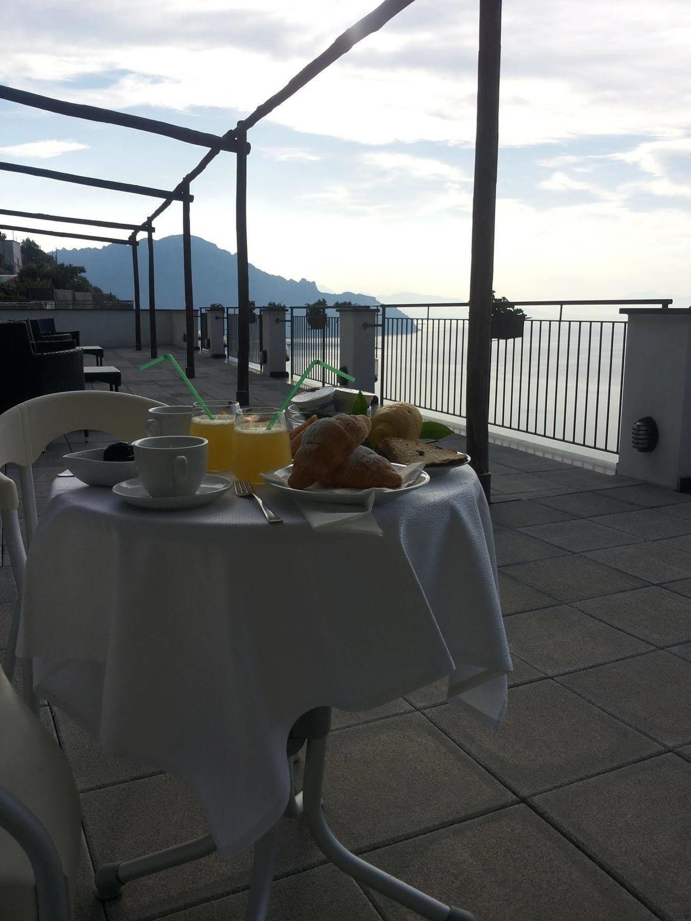 Hotel Doria Amalfi Kültér fotó